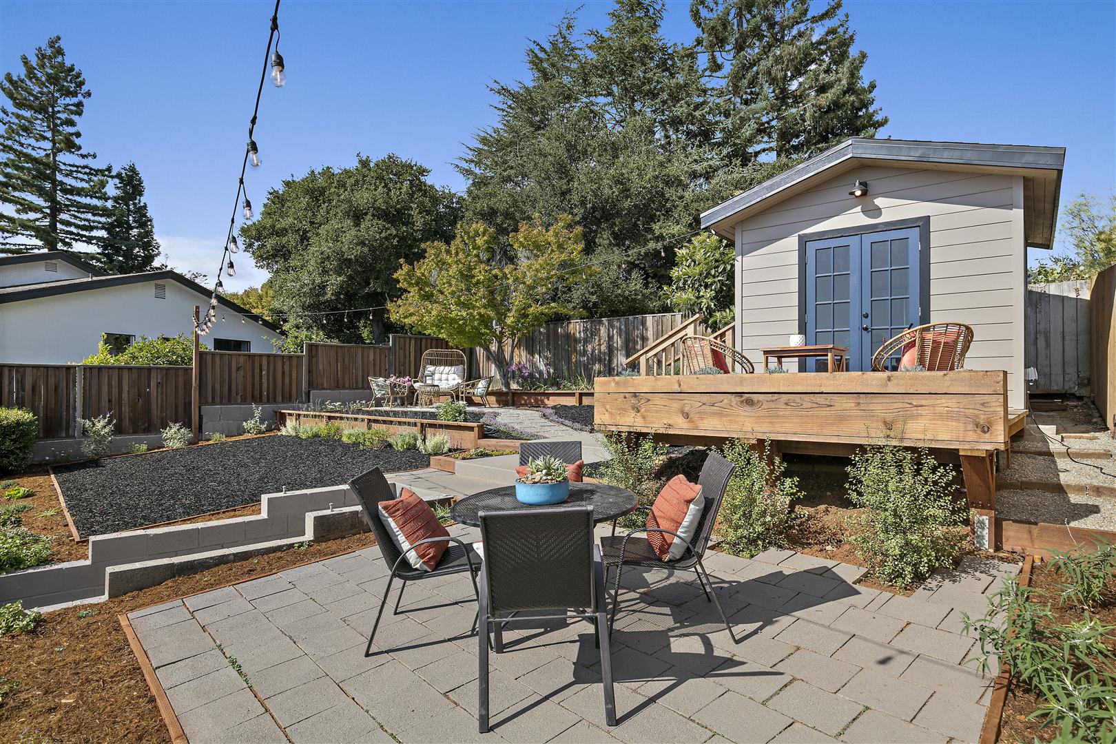 084-4198-huntington-street.66742.www.mls4198huntingtonstoakland080.web