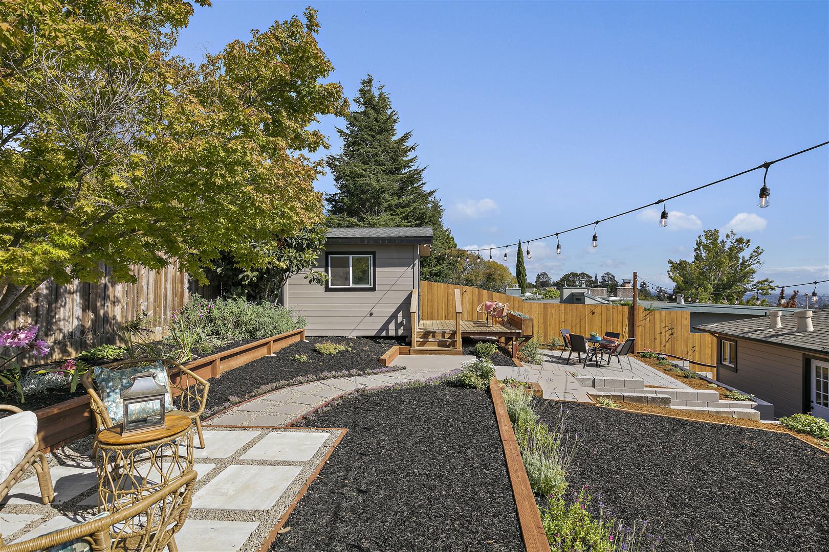 085-4198-huntington-street.66742.www.mls4198huntingtonstoakland081.web