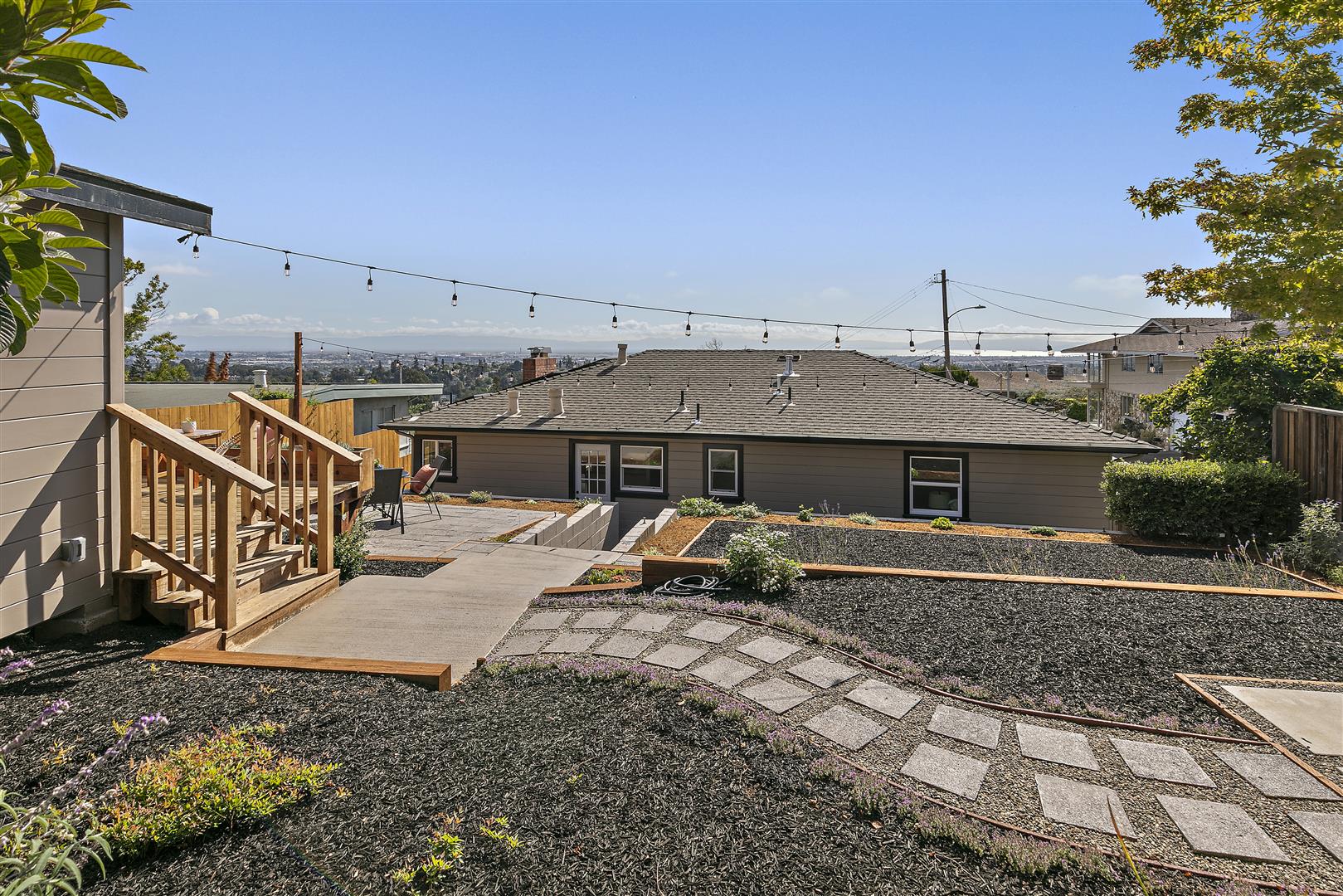 086-4198-huntington-street.66742.www.mls4198huntingtonstoakland082.web