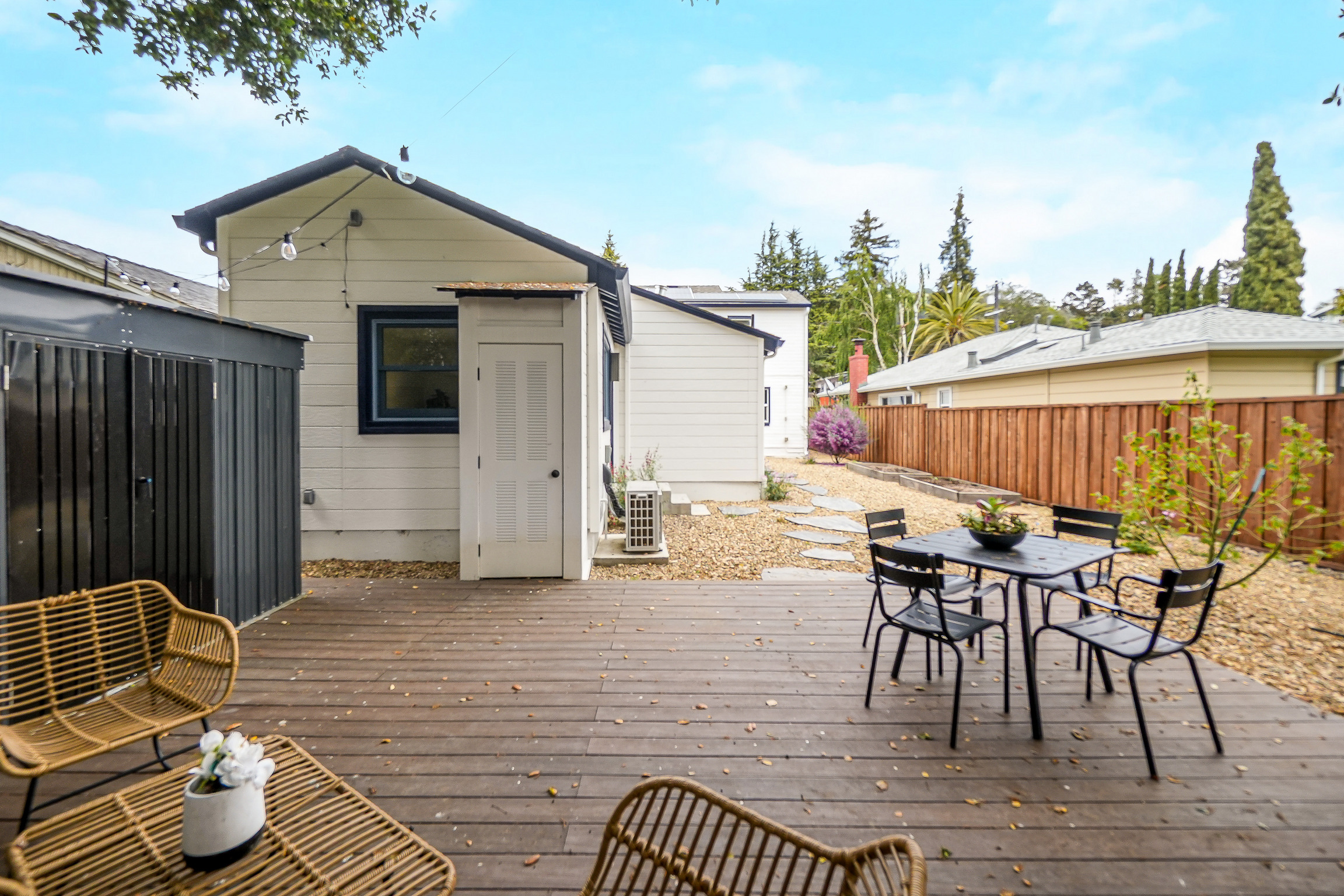 7555 Circle Hill 008