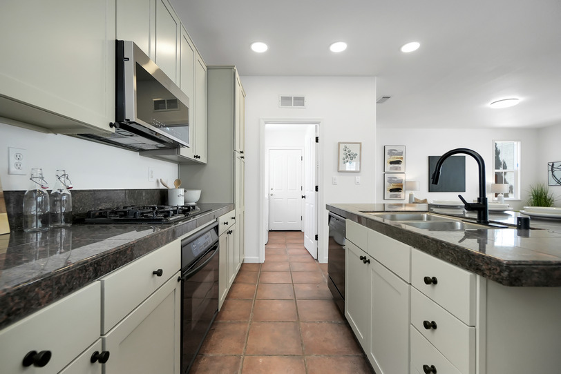 1165 Cottage Lane 00023