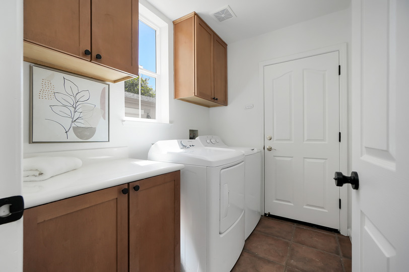 1165 Cottage Lane 00028