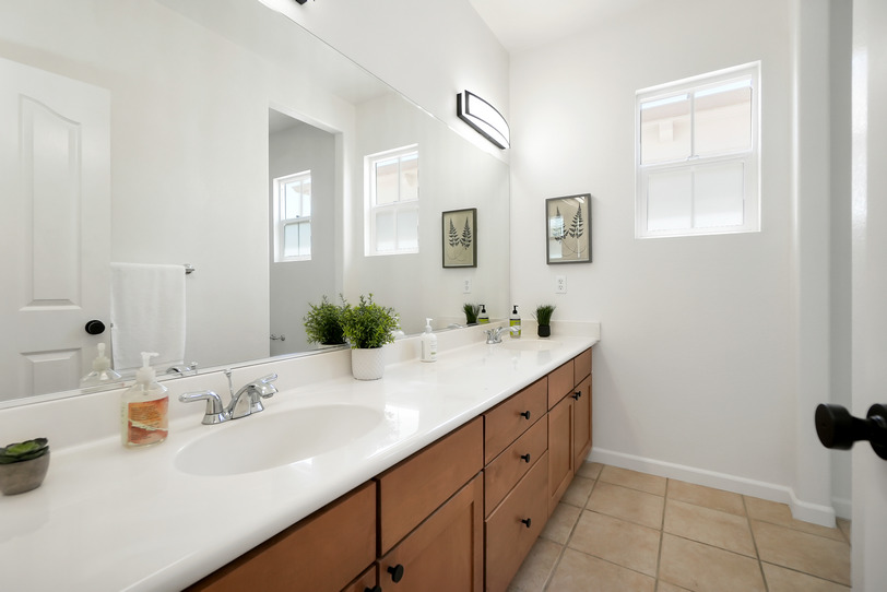 1165 Cottage Lane 00033