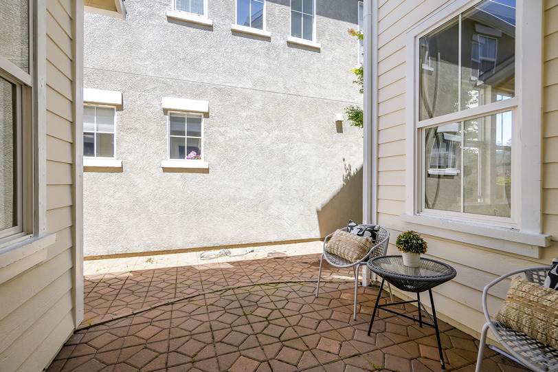 1165 Cottage Lane 00047