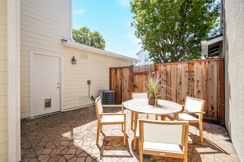 1165 Cottage Lane 00051
