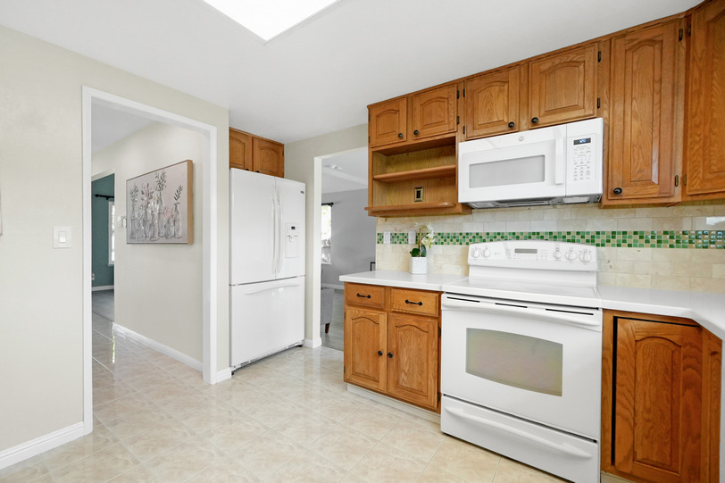 3495 Skyline Drive 016