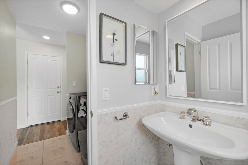 3495 Skyline Drive 041