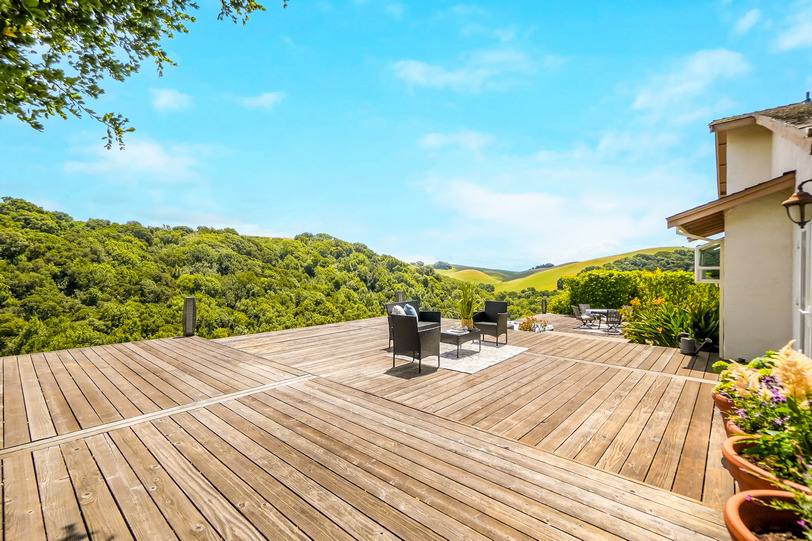 3495 Skyline Drive 052