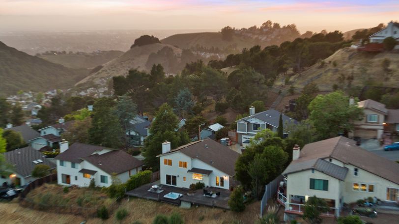 3495 Skyline Drive 081