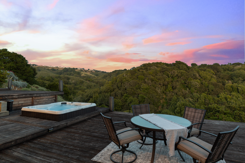 3495 Skyline Drive 100