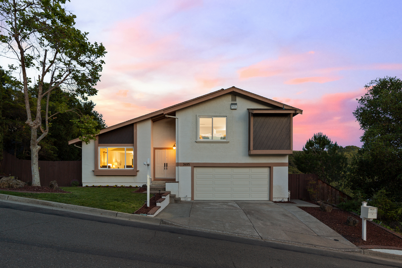 3495 Skyline Drive 104