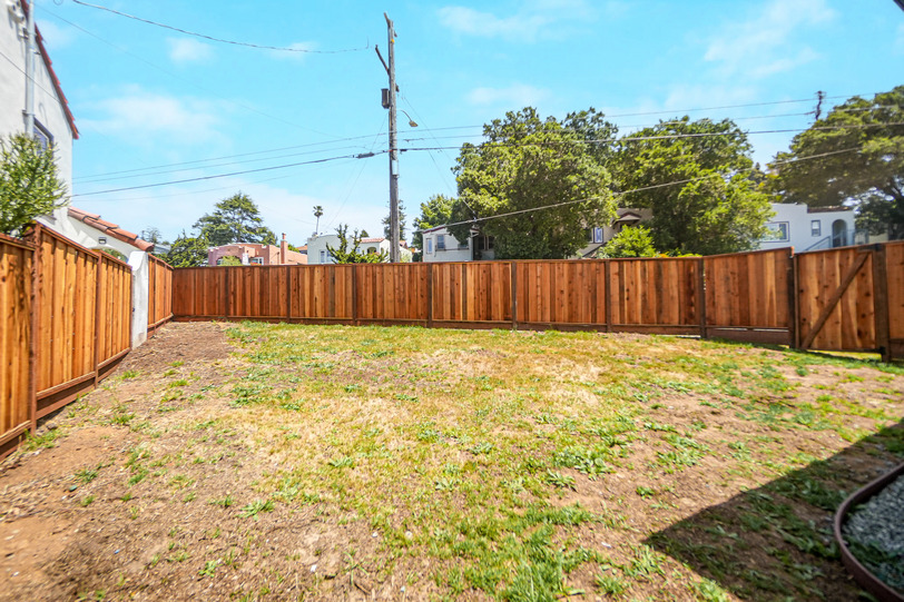 3941 Enos Avenue 90