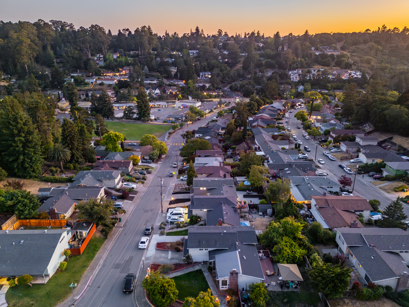 4847 Dunkirk Ave 026