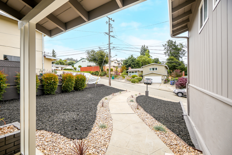 4847 Dunkirk Ave 059