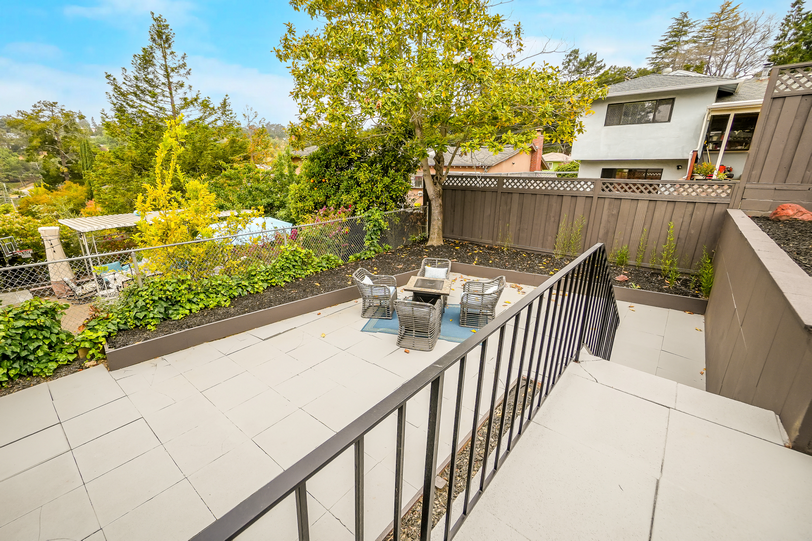 4847 Dunkirk Ave 102