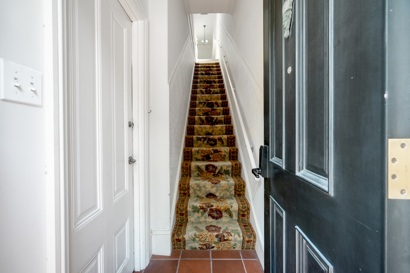 2654-2656 Bush St 009