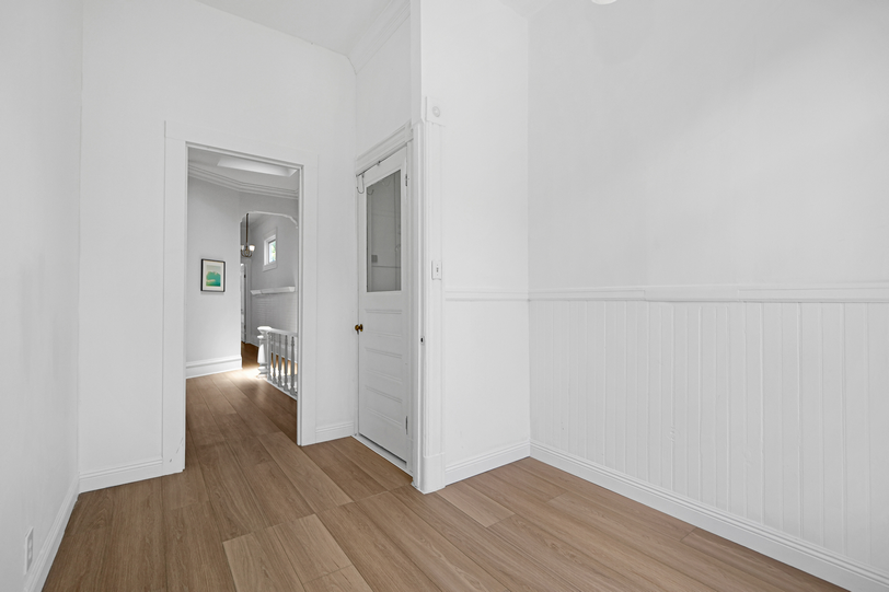 2654-2656 Bush St 015