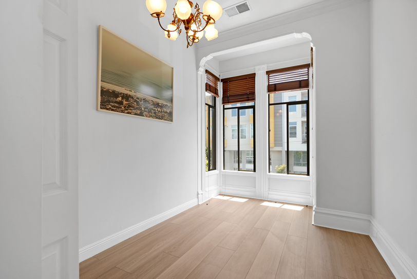 2654-2656 Bush St 016