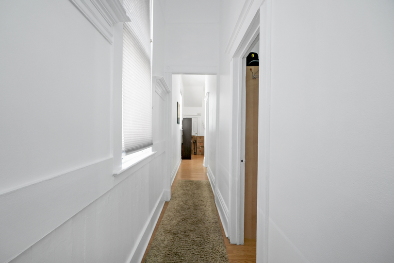 2654-2656 Bush St 057