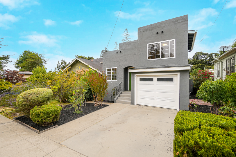3911 Vale Ave002