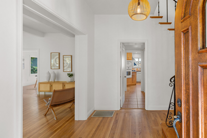 758 Spruce Smaller 018