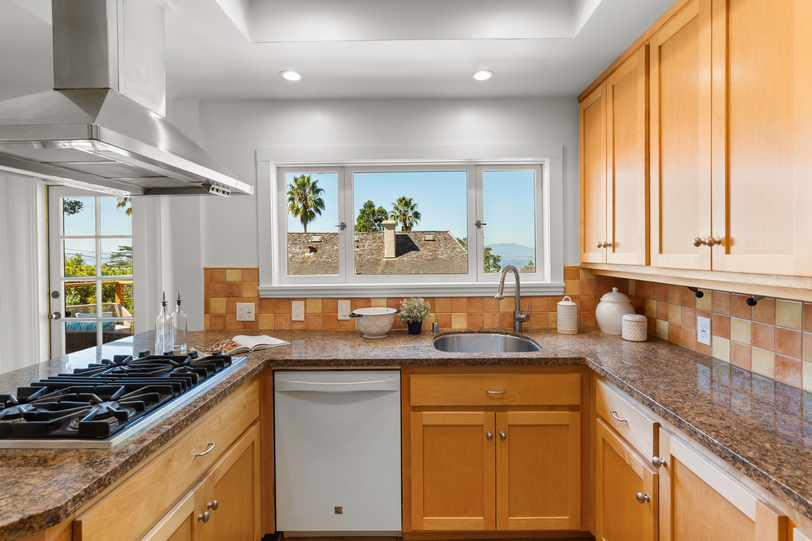 758 Spruce Smaller 036