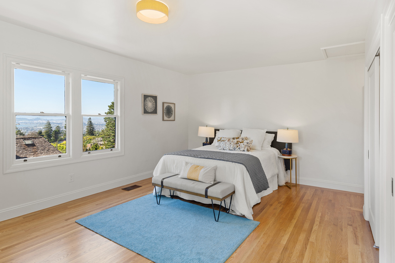 758 Spruce Smaller 050