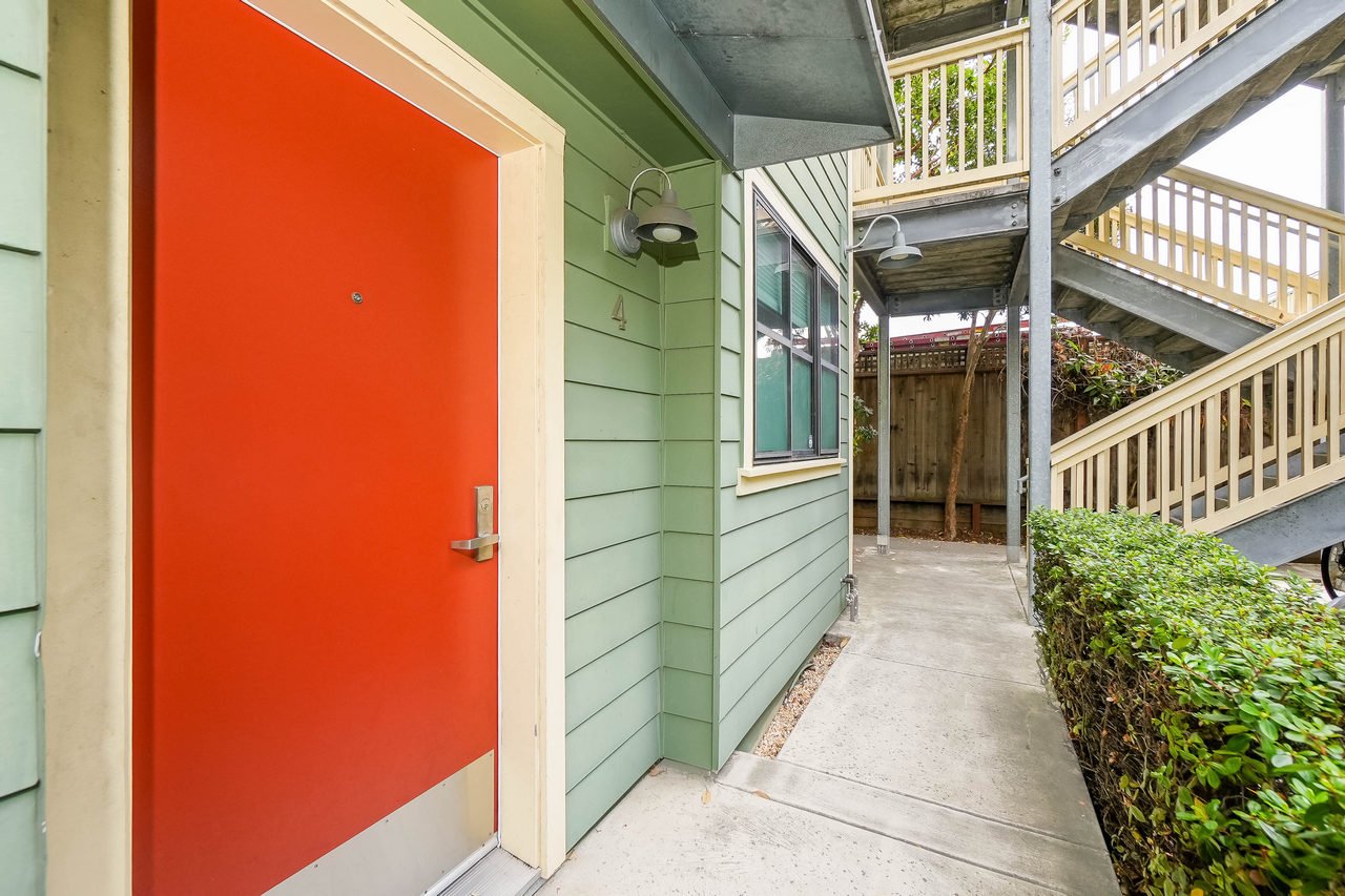 1555 32nd St 24 Smaller ###