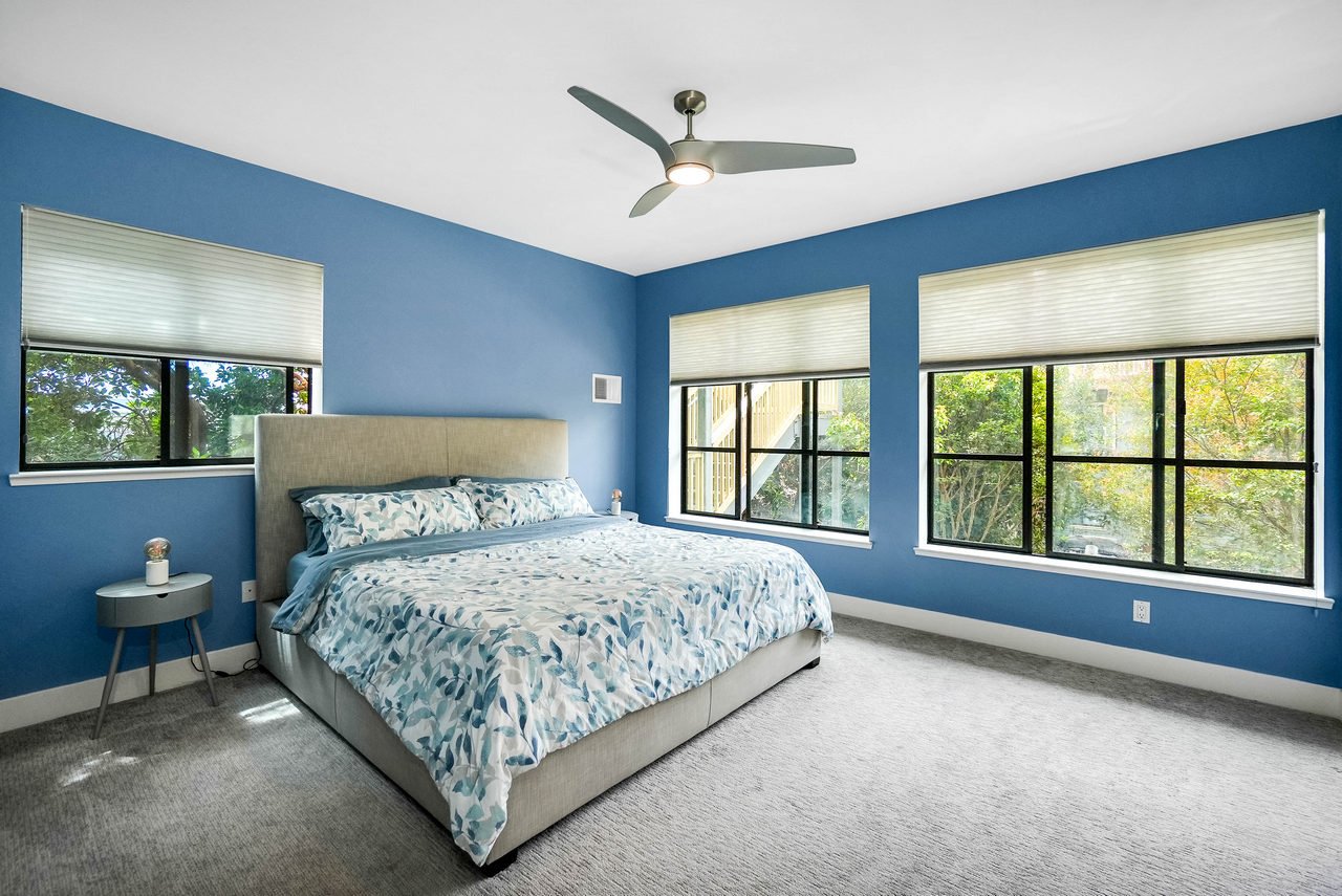 1555 32nd St 414 Smaller ###